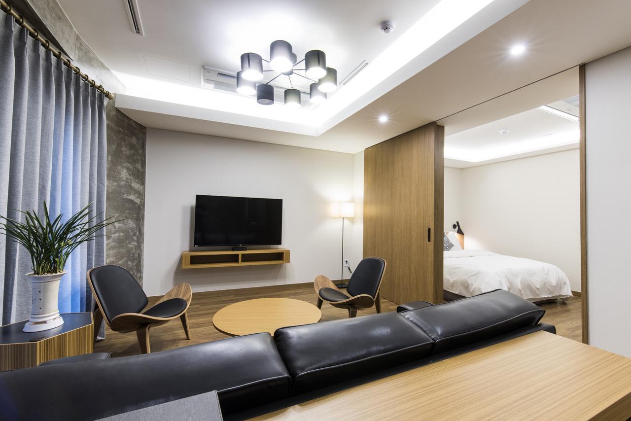 Mate Hotel Паджу Екстериор снимка